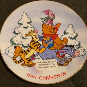 1997 Christmas - Pooh’s Skating Party